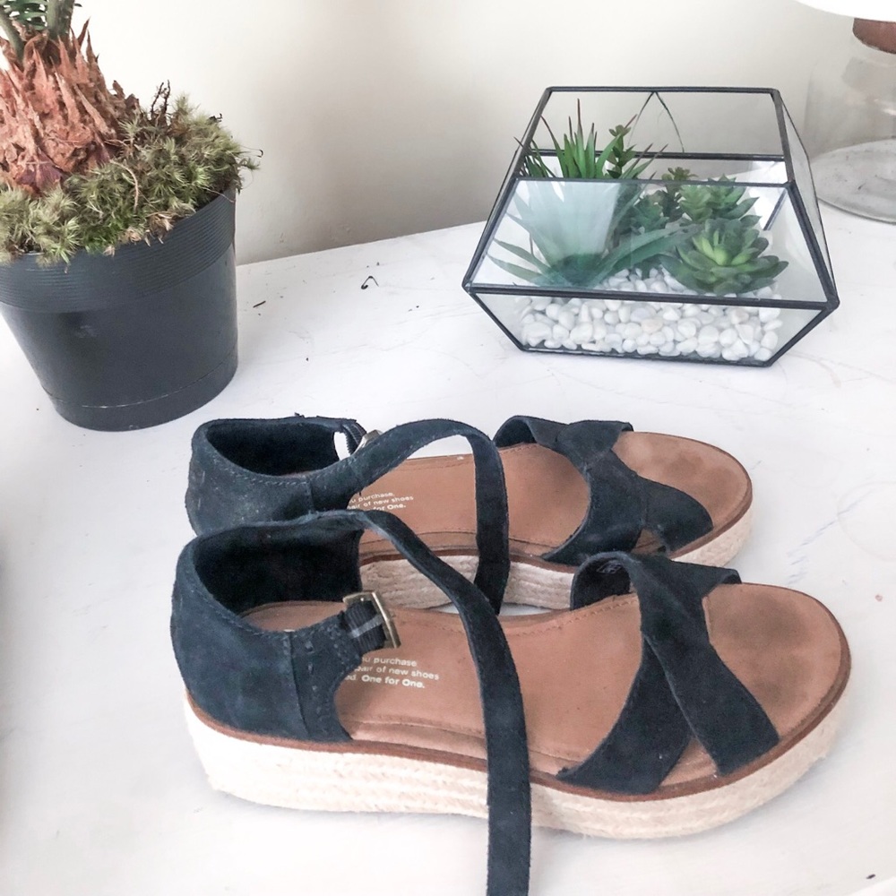 Toms black wedge sandal!